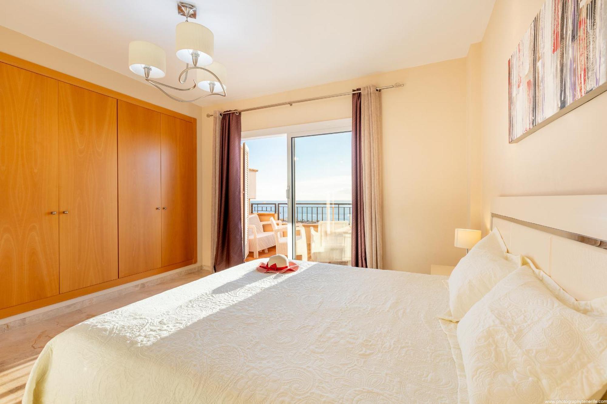 Residencial Playa De La Arena Apartamento Puerto de Santiago  Quarto foto